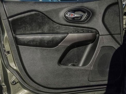 Certified 2020 Jeep Cherokee Limited image 19