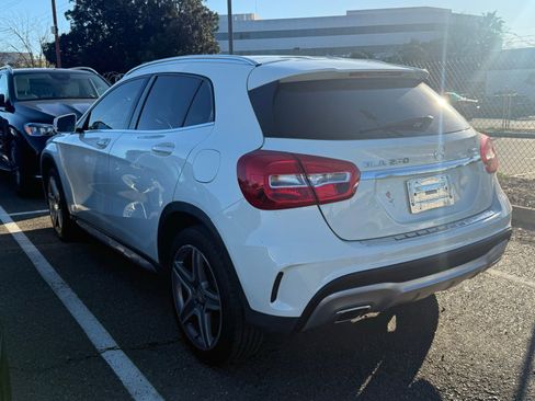 Certified 2017 Mercedes-Benz GLA 250 4MATIC image 2