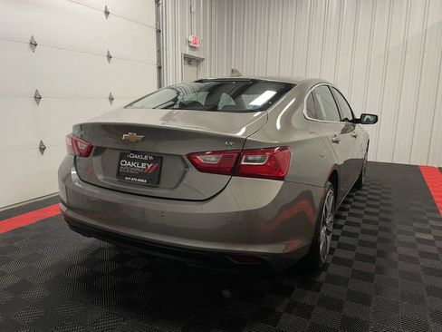 Used 2025 Chevrolet Malibu LT FWD image 16