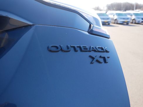 Used 2022 Subaru Outback Onyx Edition XT image 18
