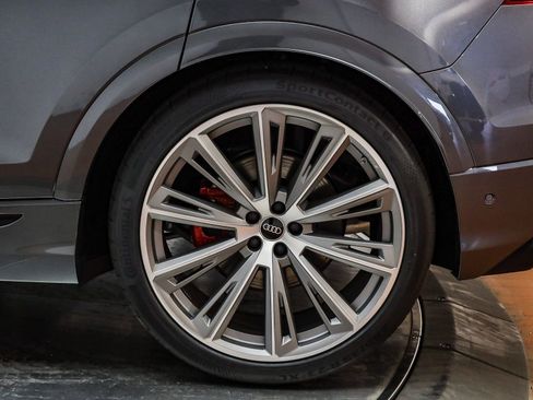 New 2026 Audi Q8 Prestige image 12