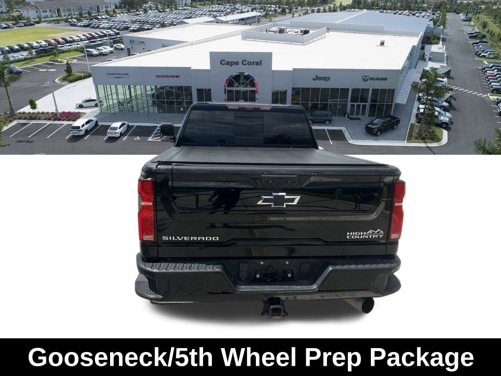 Used 2024 Chevrolet Silverado 3500 High Country w/ High Country Premium Package AWD/4WD image 8