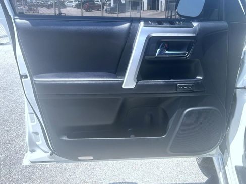 Used 2019 Toyota 4Runner Limited AWD/4WD image 9
