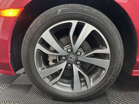 Used 2024 Honda Odyssey Touring image 46