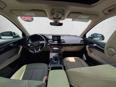 Used 2020 Audi Q5 2.0T Premium AWD/4WD image 16