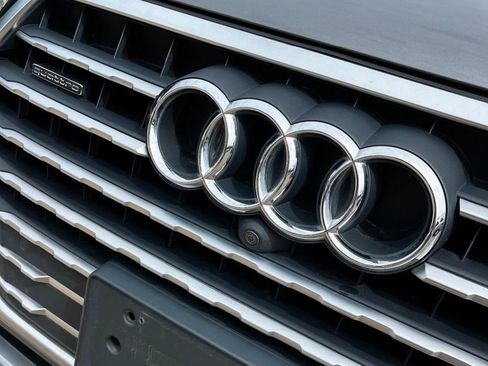 Used 2017 Audi Q7 3.0T Premium Plus AWD/4WD image 30