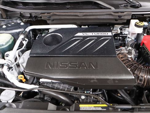 Used 2022 Nissan Rogue SL w/ SL Premium Package image 31