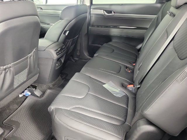Certified 2025 Hyundai Palisade SEL AWD/4WD image 16