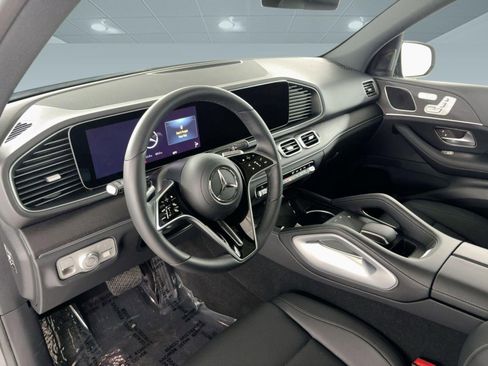 Certified 2025 Mercedes-Benz GLE 350 4MATIC image 4