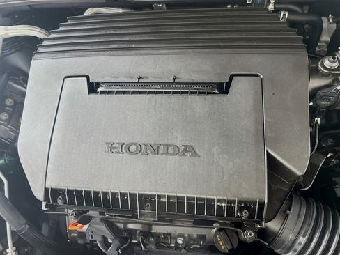 Used 2025 Honda Pilot EX-L image 34