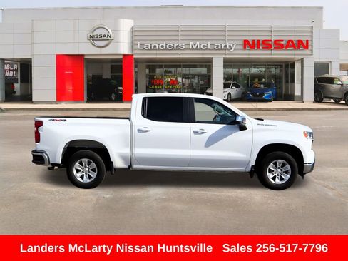 Used 2025 Chevrolet Silverado 1500 LT image 2