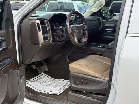 Used 2018 GMC Sierra 1500 Denali RWD image 13