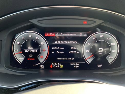 Used 2022 Audi Q7 Premium Plus image 21