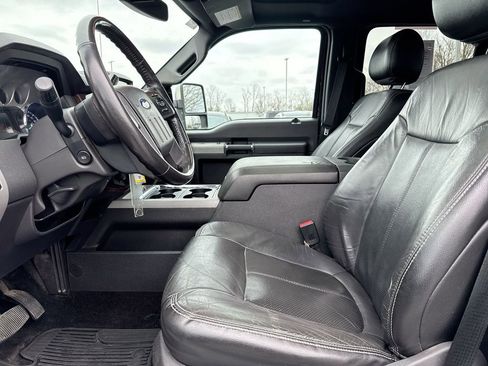 Used 2013 Ford F250 Lariat w/ Lariat Ultimate Pkg image 21