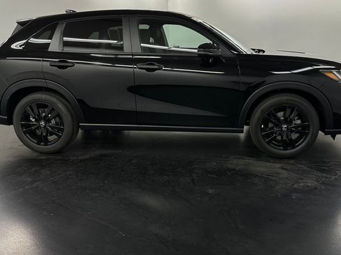 New 2026 Honda HR-V Sport image 8