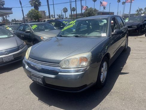 Used 2005 Chevrolet Malibu LS w/ Preferred Equipment Group FWD image 2