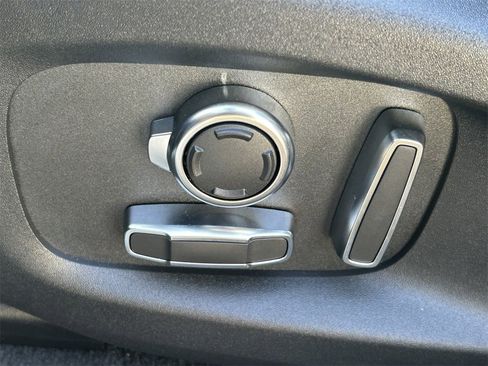 Used 2024 Jaguar F-PACE R-Dynamic S image 29