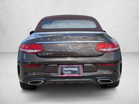 Used 2018 Mercedes-Benz C 300 Cabriolet image 7