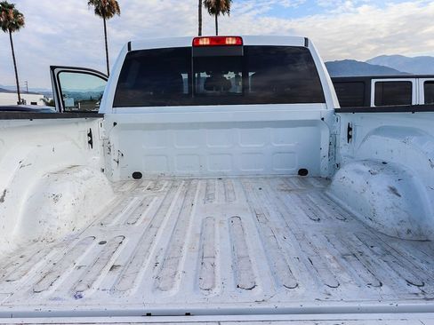 Used 2024 RAM 2500 Laramie AWD/4WD image 30