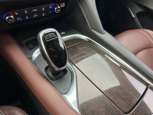 Used 2021 Buick Enclave Avenir w/ Avenir Technology Package image 31