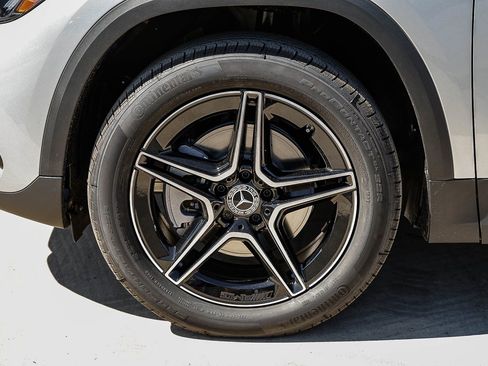 New 2026 Mercedes-Benz GLA 250 image 9