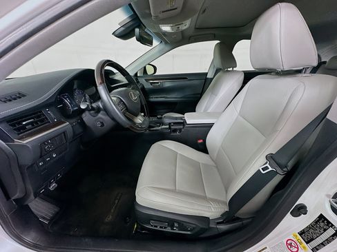 Used 2018 Lexus ES 350 w/ Premier Package FWD image 13