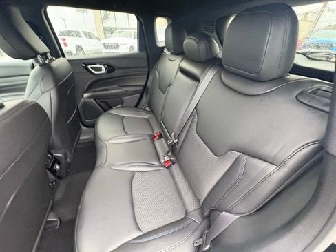 New 2026 Jeep Compass Latitude image 12