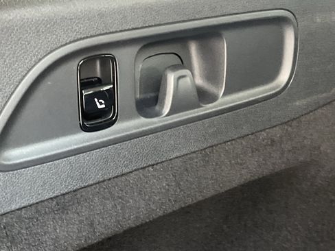 Certified 2025 Mercedes-Benz E 450 4MATIC All-Terrain Wagon image 11