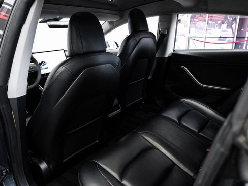Used 2020 Tesla Model 3 Long Range image 37