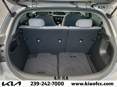 Used 2023 Kia Rio S FWD image 9