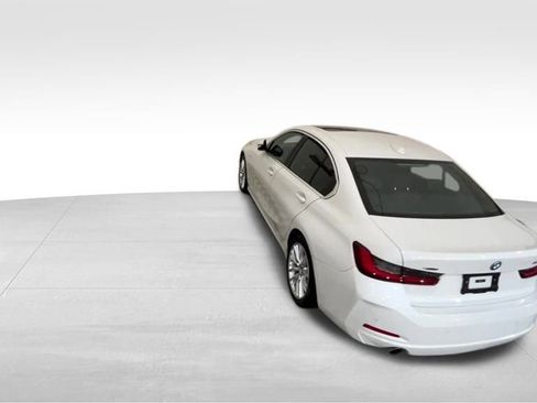 Used 2024 BMW 330e xDrive image 18