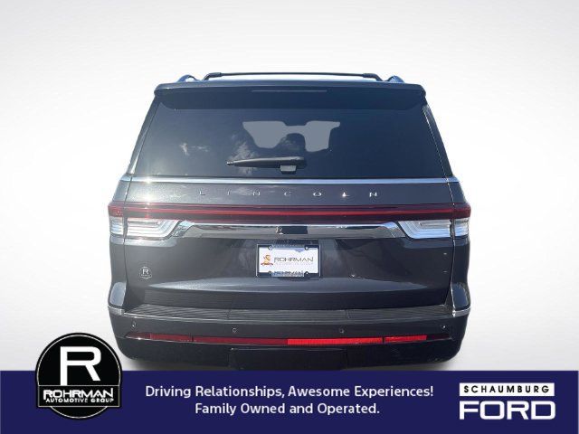 Used 2023 Lincoln Navigator L Reserve AWD/4WD image 9