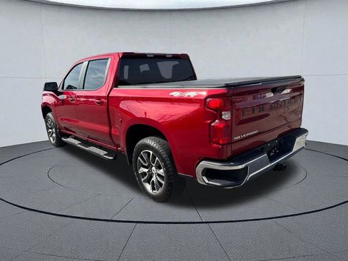 Used 2023 Chevrolet Silverado 1500 LT AWD/4WD image 8