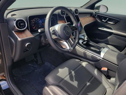 Certified 2026 Mercedes-Benz GLC 300 4MATIC image 19
