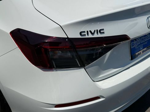 Used 2026 Honda Civic Sport image 9