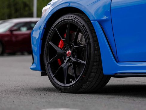 Used 2025 Honda Civic Type R image 7