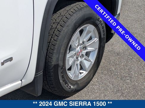 Used 2024 GMC Sierra 1500 SLE image 12