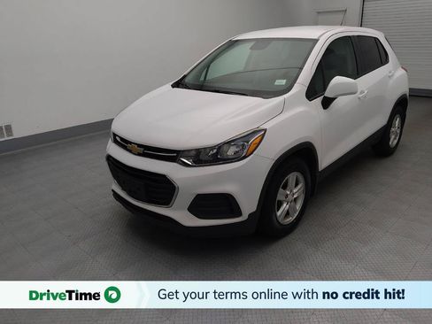 Used 2020 Chevrolet Trax LS w/ Tint and Cruise Package FWD image 1