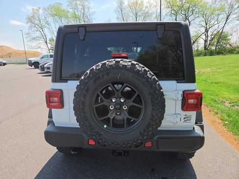 Used 2026 Jeep Wrangler Unlimited Sport AWD/4WD image 16