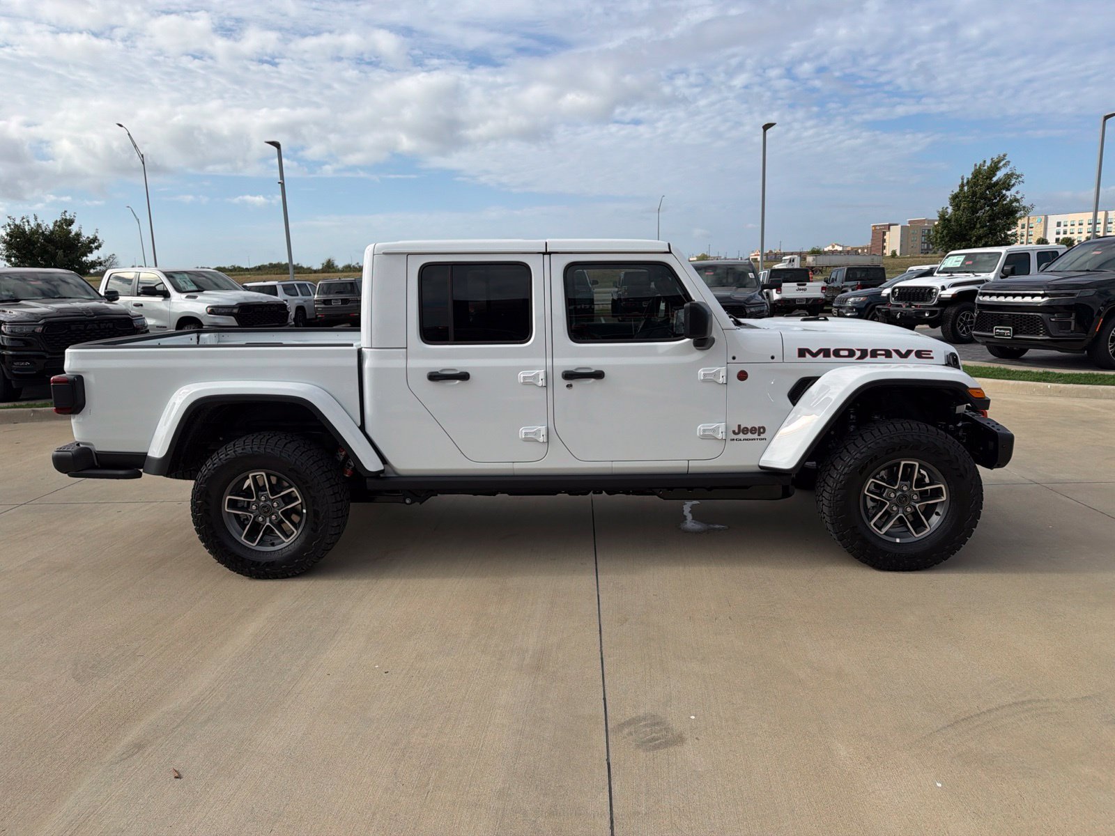 New 2026 Jeep Gladiator Mojave AWD/4WD image 6