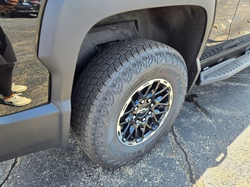 New 2026 Chevrolet Silverado EV Trail Boss image 13