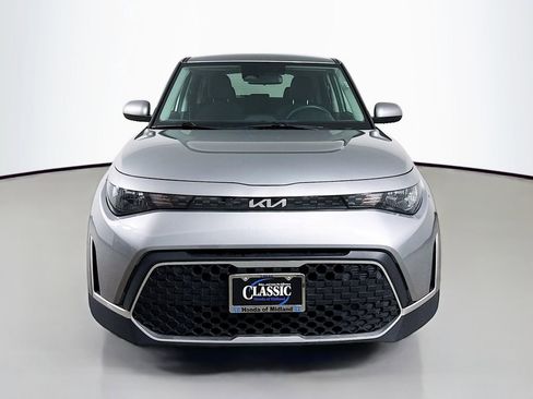 Used 2024 Kia Soul LX w/ Option Group 015 image 2