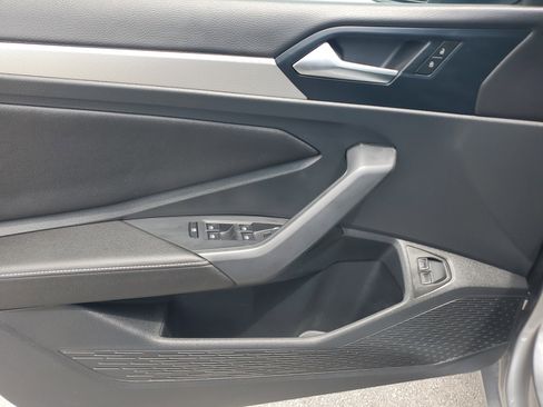 Used 2024 Volkswagen Jetta Sport image 24