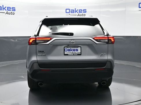 Used 2025 Toyota RAV4 XLE AWD/4WD image 7