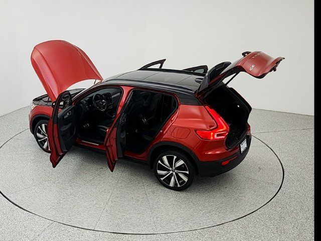 Used 2022 Volvo XC40 P8 Recharge Plus AWD/4WD image 43