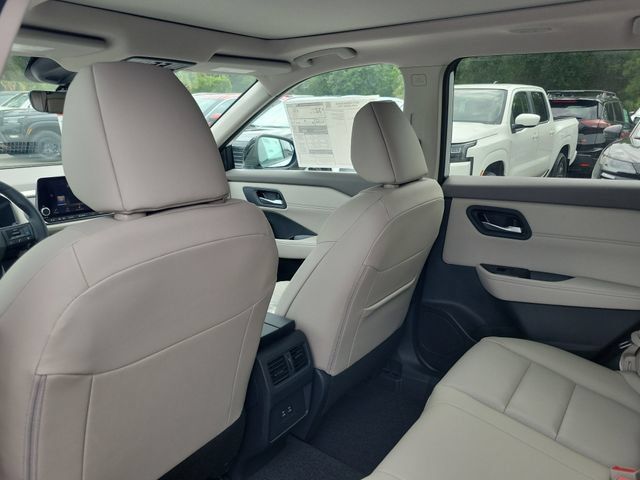 New 2026 Nissan Rogue Dark Armor FWD image 9