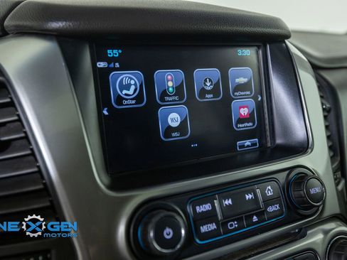 Used 2019 Chevrolet Suburban Premier AWD/4WD image 21
