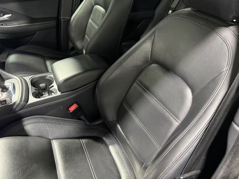 Used 2018 Jaguar E-PACE S image 20