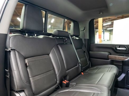 Used 2023 GMC Sierra 3500 Denali w/ Denali Ultimate Package AWD/4WD image 33