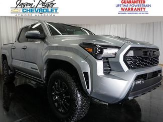Used 2025 Toyota Tacoma Limited AWD/4WD video 1